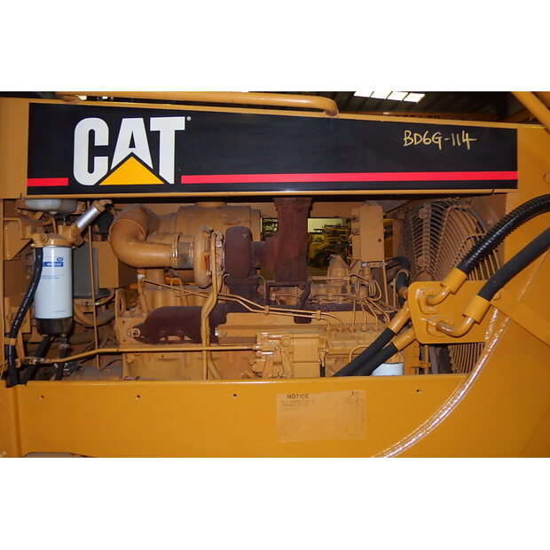 2004 CATERILLAR D6G-41693110