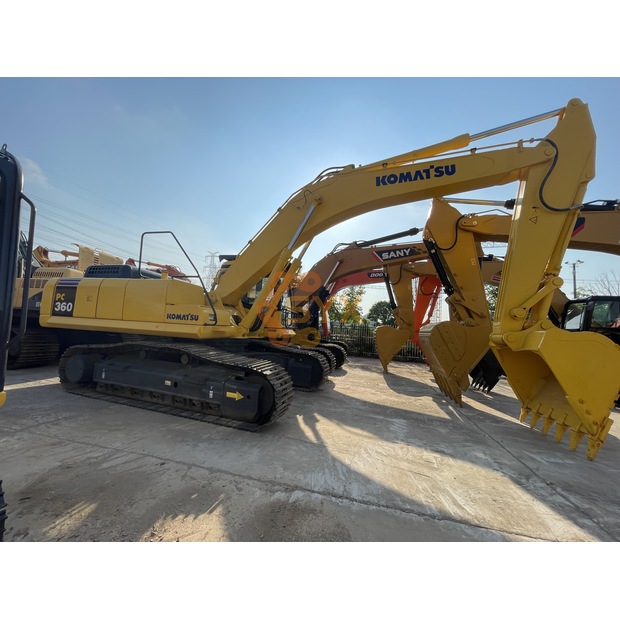 2022 Komatsu PC360-41693267