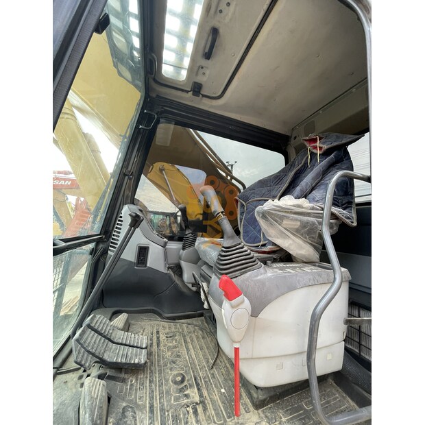 2023 Komatsu PC360-41693306