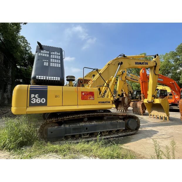 2022 Komatsu PC360-41693312