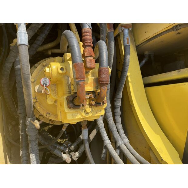 2022 Komatsu PC360-41693317