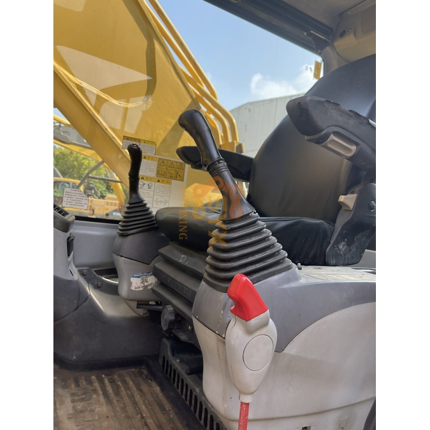 2022 Komatsu PC360-41693323