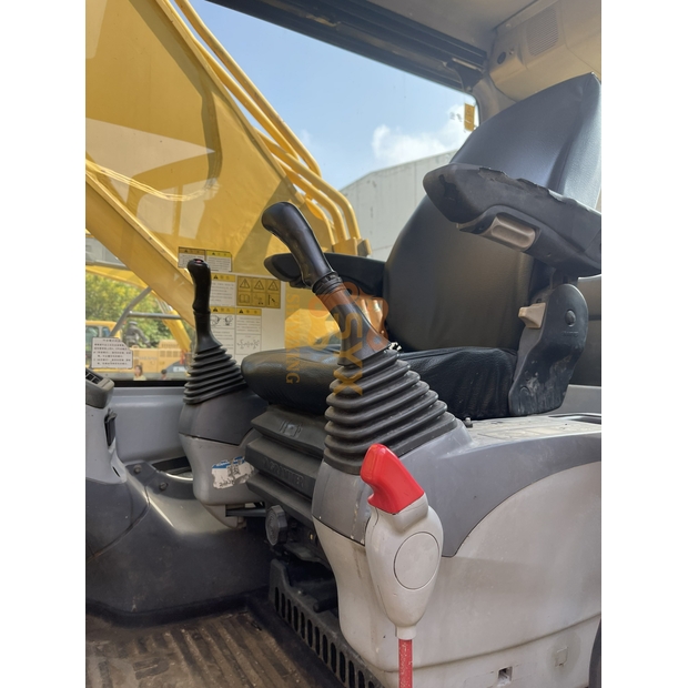 2022 Komatsu PC360-41693324