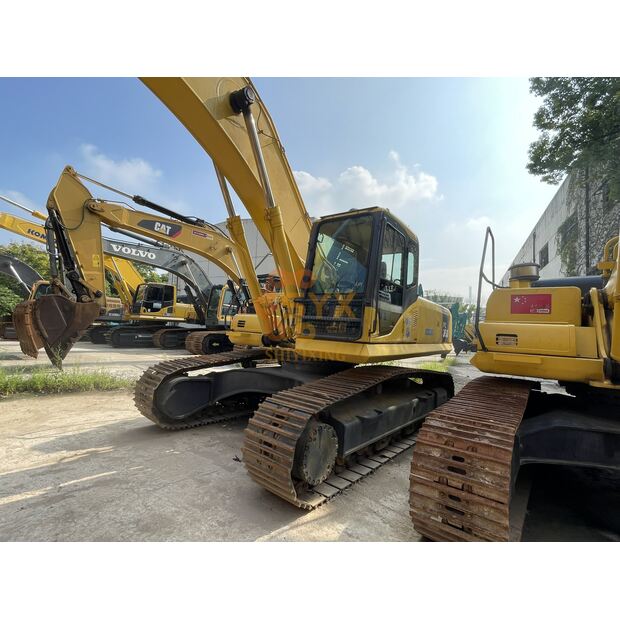2022 Komatsu PC360-41693327