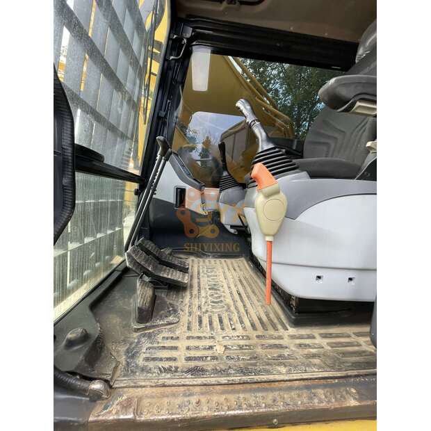 2022 Komatsu PC360-41693350