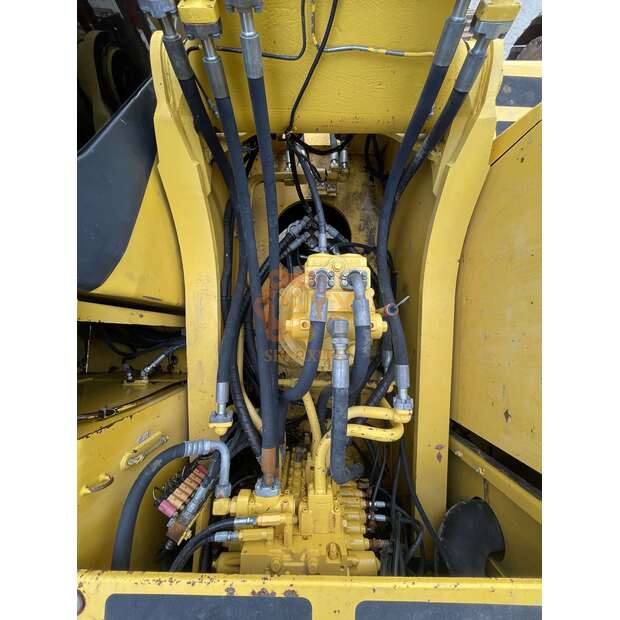 2022 Komatsu PC360-41693356