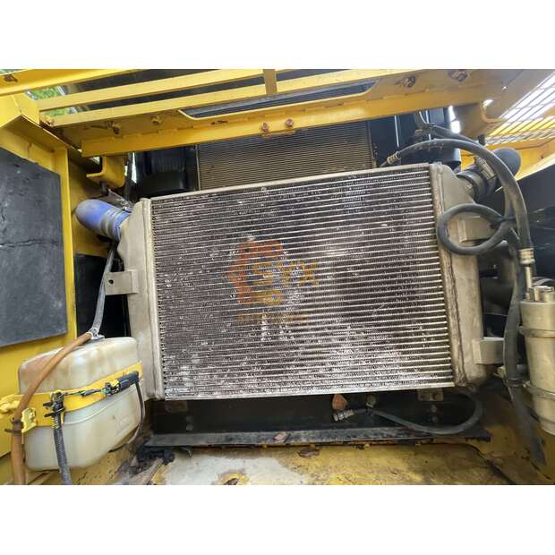 2022 Komatsu PC360-41693357