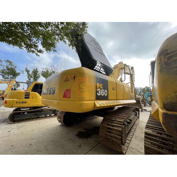 2022 Komatsu PC360-41693358