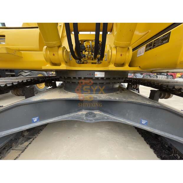 2023 Komatsu PC360-41693372