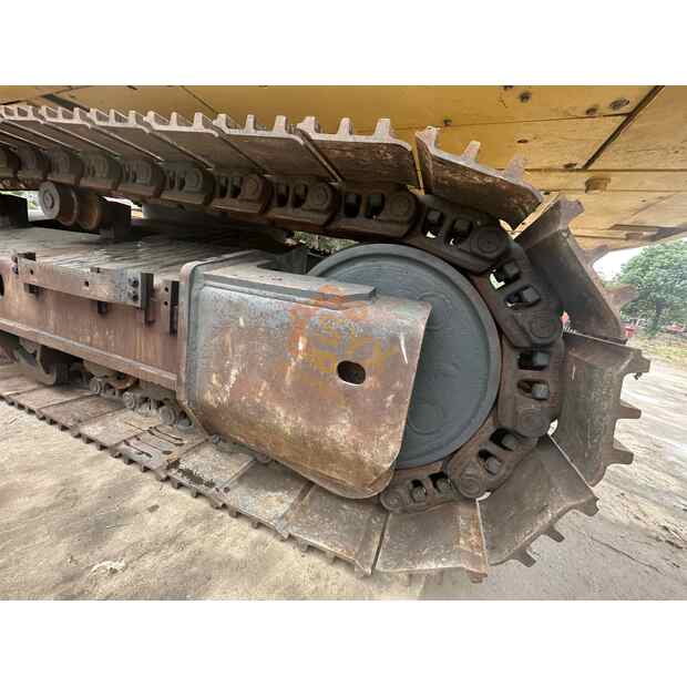 2023 Komatsu PC400-8R-41693435