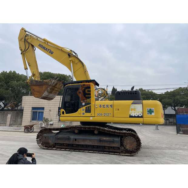 2022 Komatsu PC400-8R-41693488