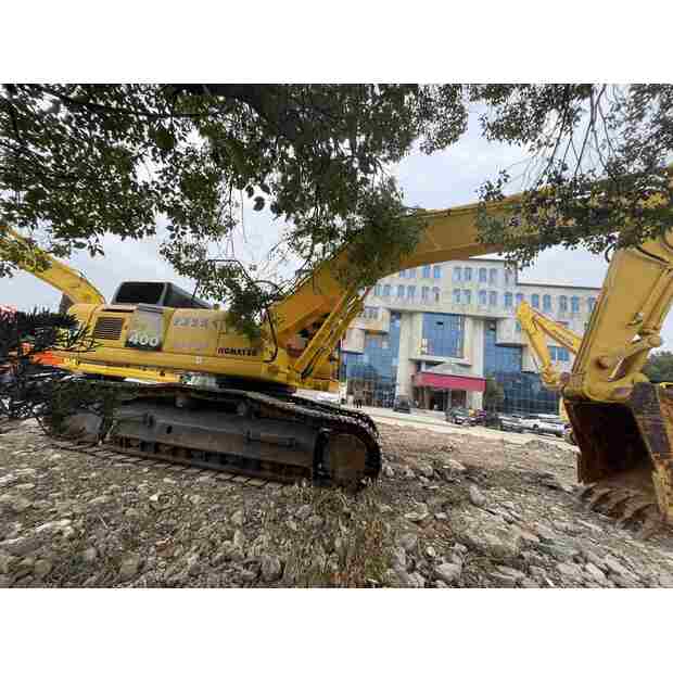 2022 Komatsu PC400-8R-41693489
