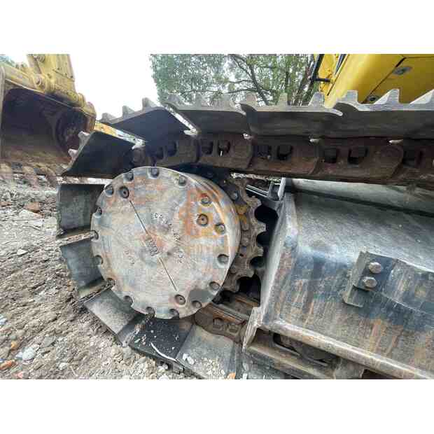 2022 Komatsu PC400-8R-41693503