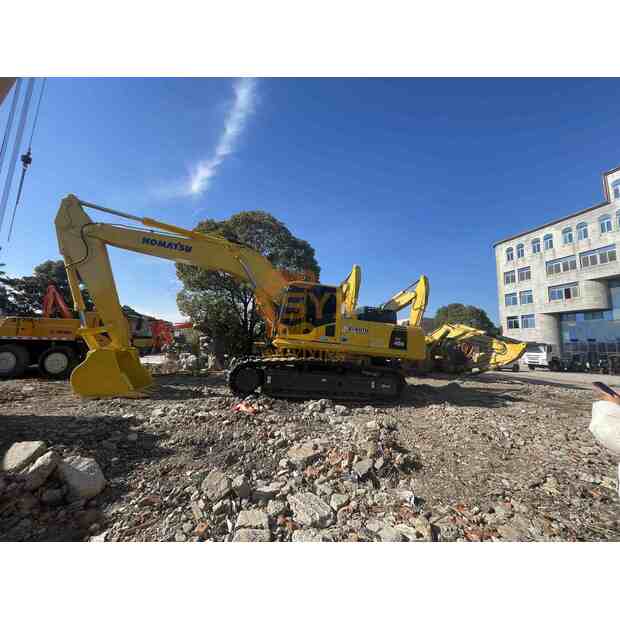 2022 Komatsu PC400-8R-41693506