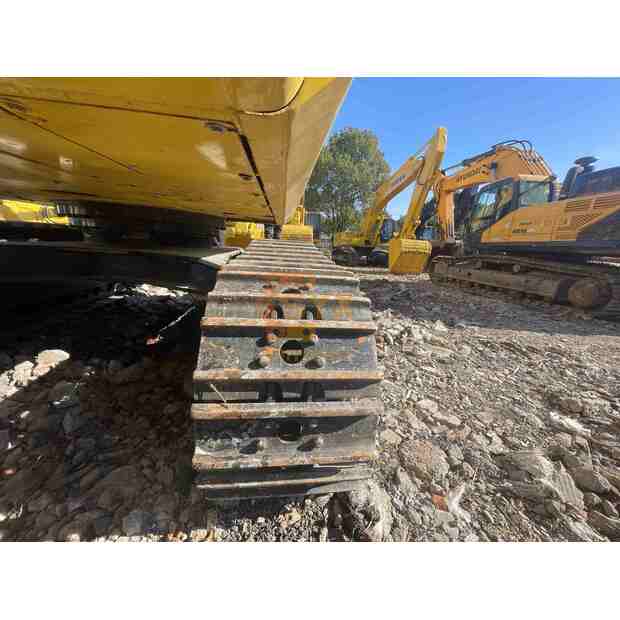2022 Komatsu PC400-8R-41693508