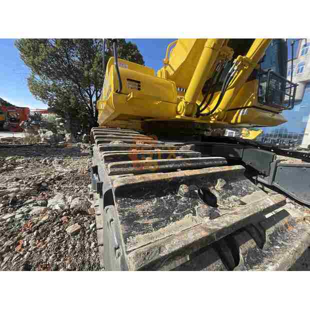 2022 Komatsu PC400-8R-41693511
