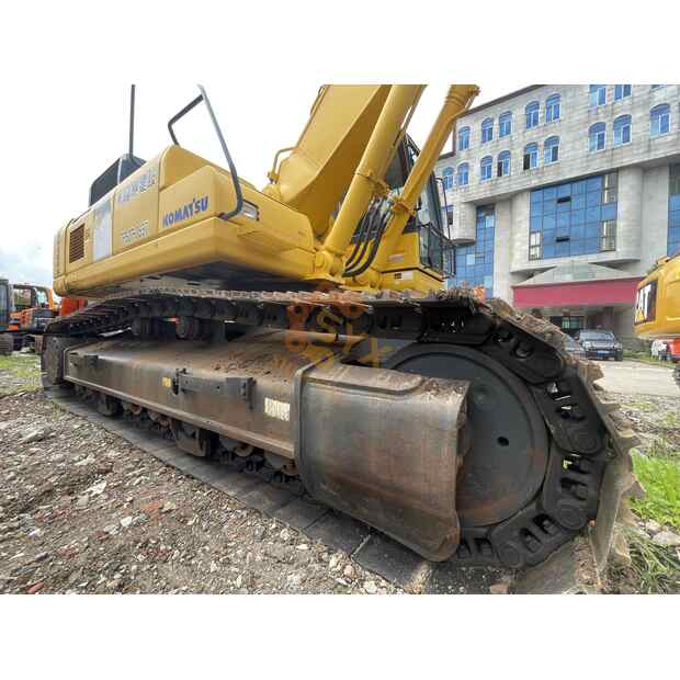 2022 Komatsu PC400-8R-41693521