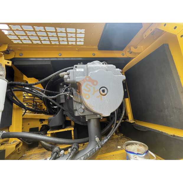 2022 Komatsu PC400-8R-41693530
