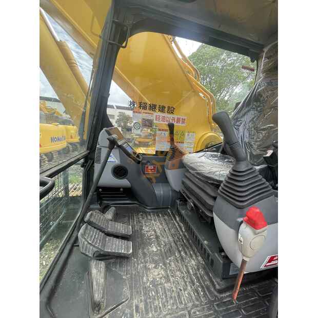 2022 Komatsu PC400-8R-41693535