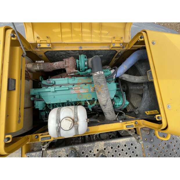2022 فولفو EC290BLC-41694080
