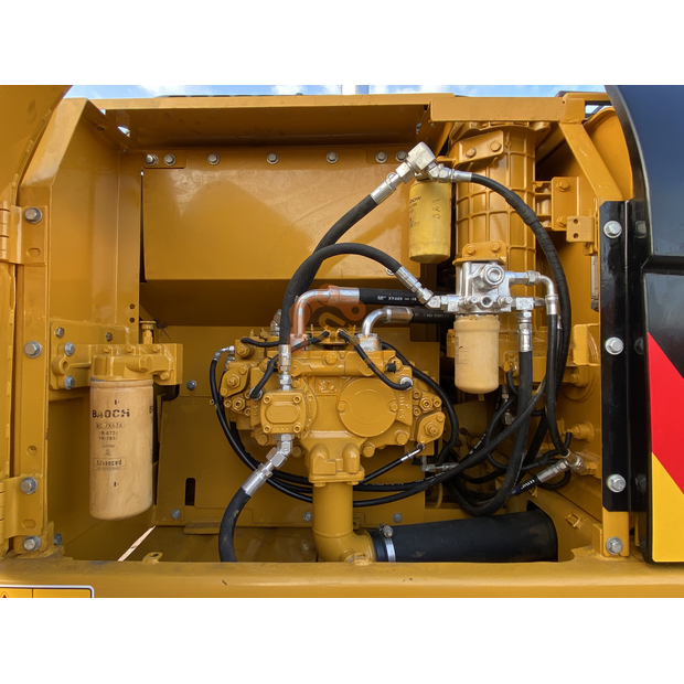 2024 Caterpillar 320D-41694504