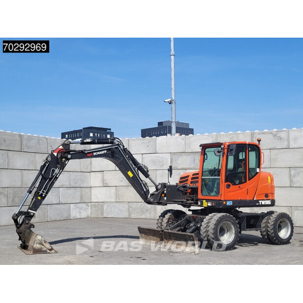 2020 شيف TW95-41694822