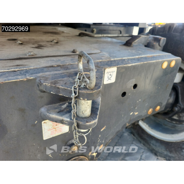 2020 شيف TW95-41694847