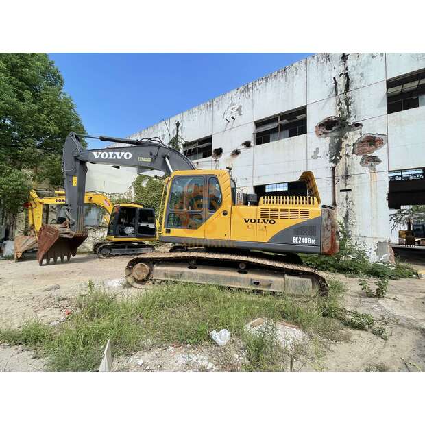 2022 Volvo EC240B-41694968