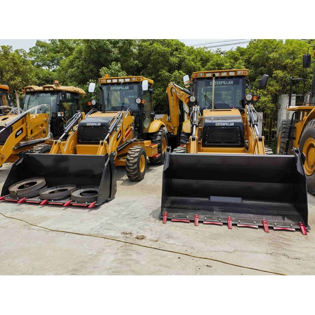 2021 Caterpillar 420F-41695072