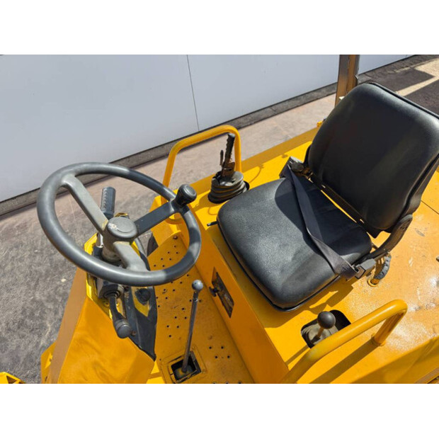 2011 ثوايتس 6T-41695167