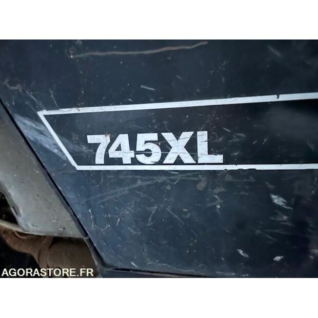 1989 كاس اي اتش 745XL-41708011