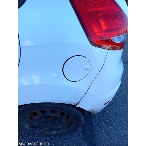 2012 Ford Trend-41708031