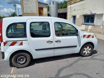 صورة ل سيارات 2011 رينو Kangoo للبيع في فرنسا