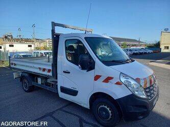 Image de CAMIONS À PLATEAU 2011 Renault Master