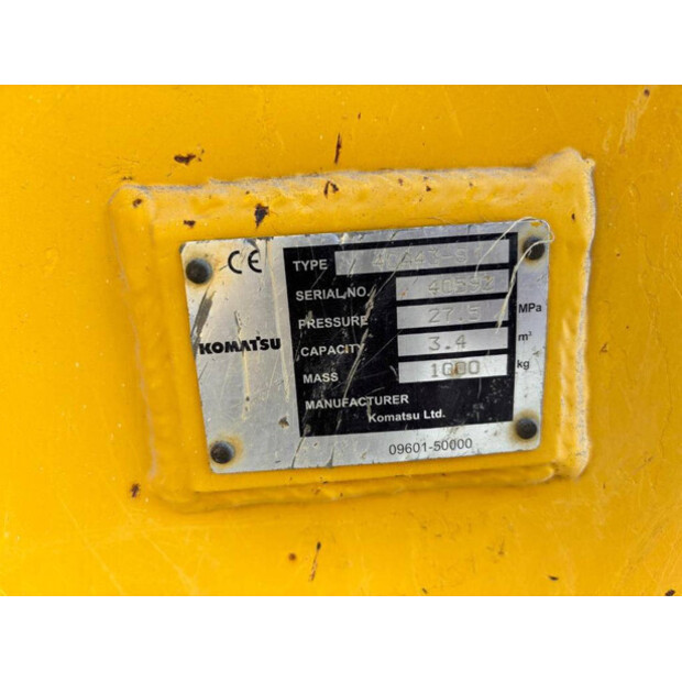 2018 كوماتسو D61EX-24-41708914