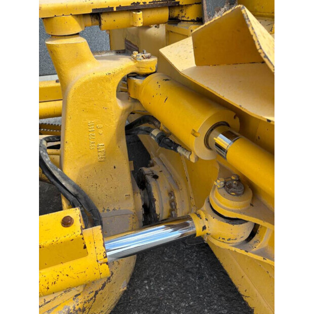 2018 كوماتسو D61EX-24-41708916