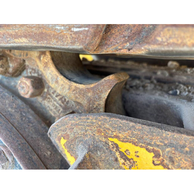 2018 كوماتسو D61EX-24-41708930