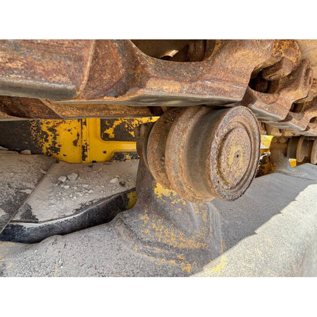 2018 كوماتسو D61EX-24-41708931