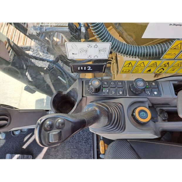 2018 Caterpillar 320 NG-41709383