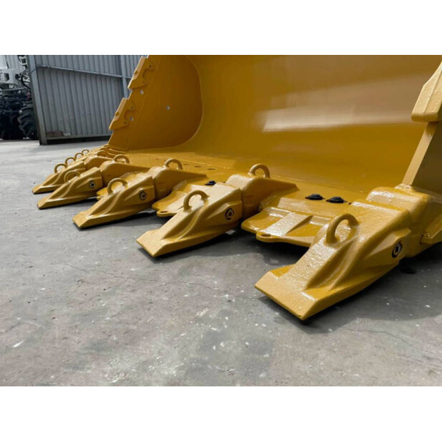 2025 Caterpillar 988K-41710079