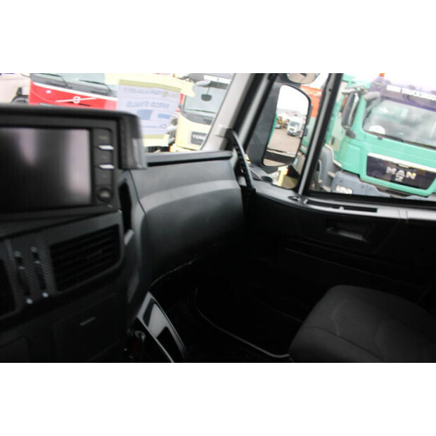 2017 Iveco Stralis 400-41710727
