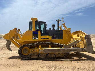 صورة ل جرارات مجنزرة 2023 كوماتسو D275A-5R
