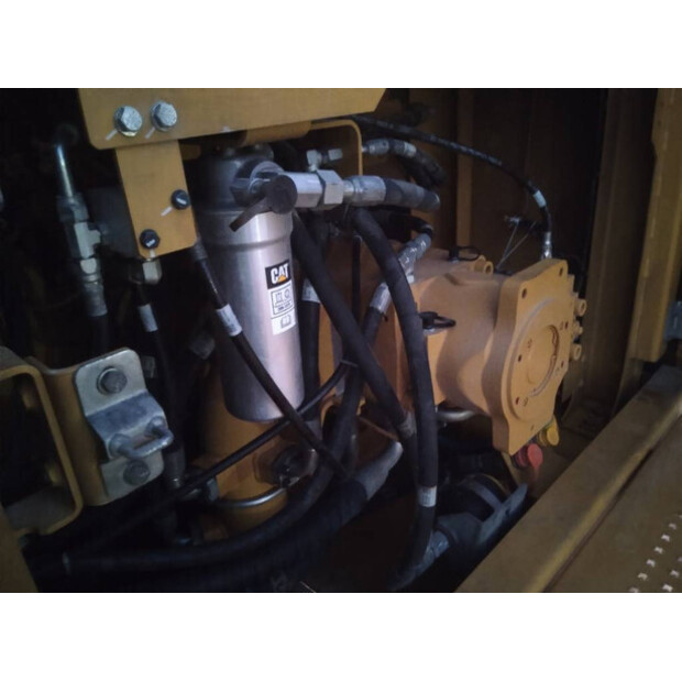 2022 Caterpillar 395-41722262