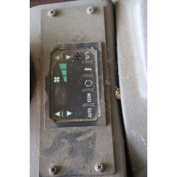 2012 Manitou MLT741-41738020