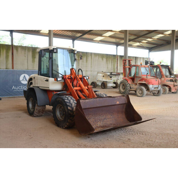 2002 شيف SKL834-41738221