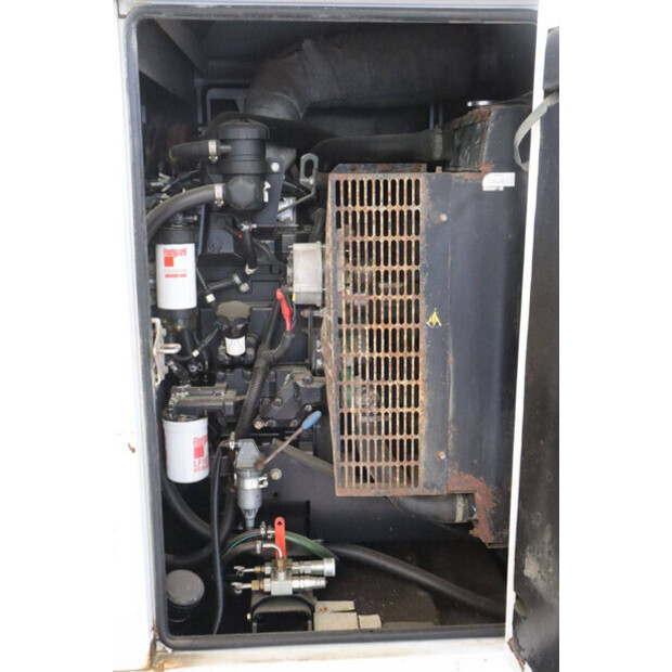 2013 اس دي ام او R110-41738594