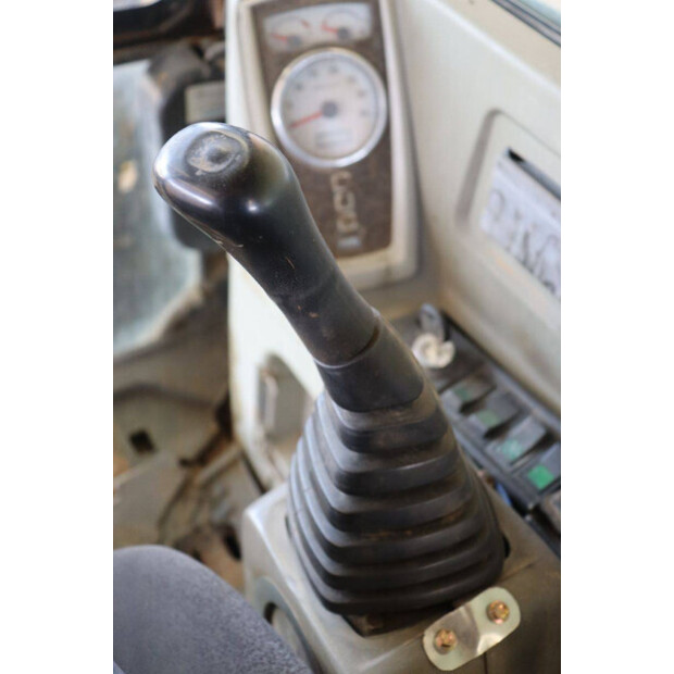 2013 هيونداي R60-7-41738740