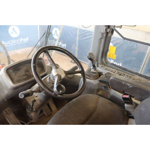 2012 Doosan DL300-41739007