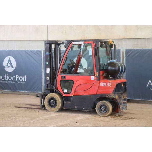 2012 Hyster H2.5FT-41739048