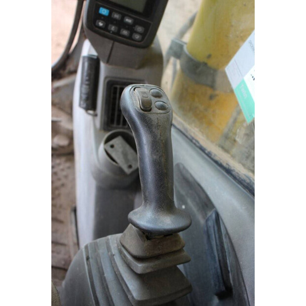 2007 New Holland E265-41739280